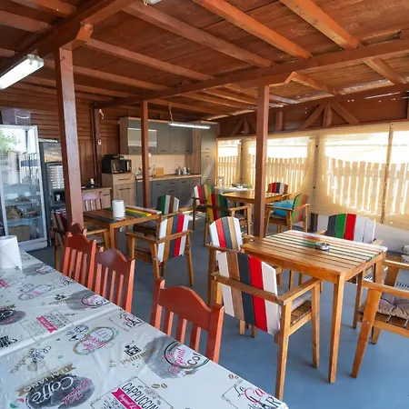 Summer Vibe 3* كوستِنيست